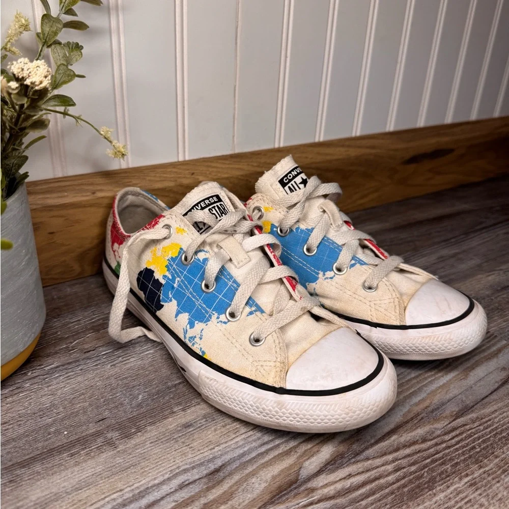 Converse All Stars Chuck Taylor Junior Map Globe Travel Classic Sneaker Junior 3